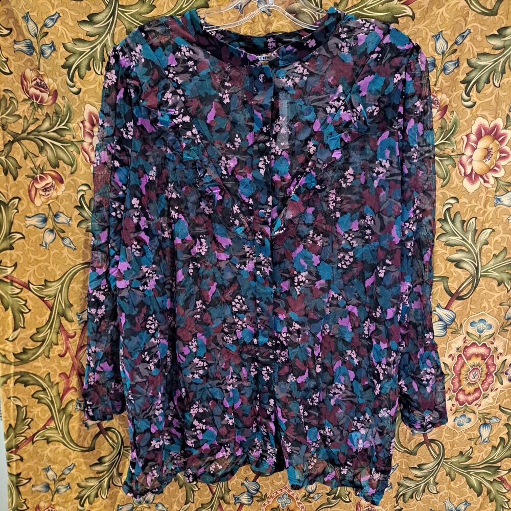 Long sleeve shear floral blouse with ruffles and buttons